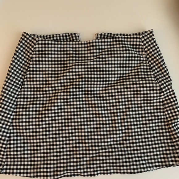UO MINI SKIRT gingham never worn - Picture 2 of 4